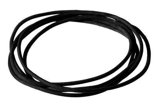 Bőrzsinór 2 mm x 100 cm fekete