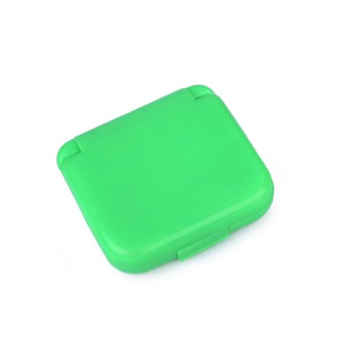 Varrókészlet műanyag dobozban 6,8x7 cm zöld színű