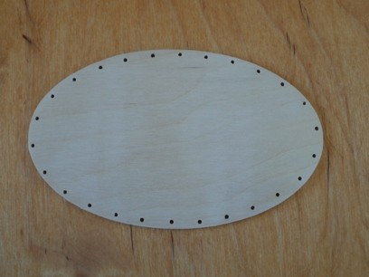 Falap,  ovális   10,5 x 17,5 cm,  lyuk 2,5 mm