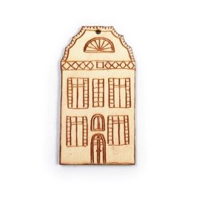 Íves tetejű ház fadísz 